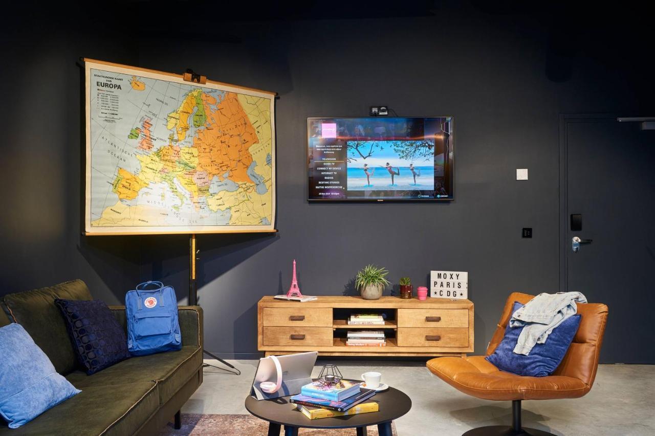 Hotel Moxy Paris Charles De Gaulle Airport